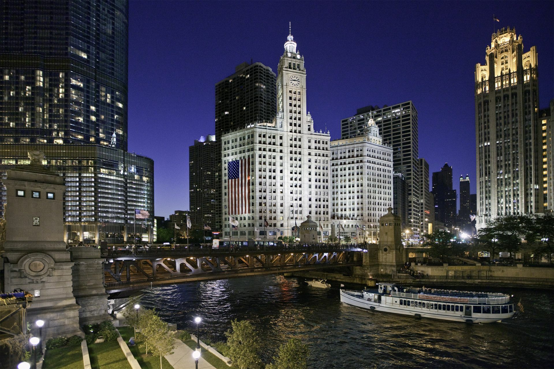 Kinzie Hotel Chicago Exterior photo